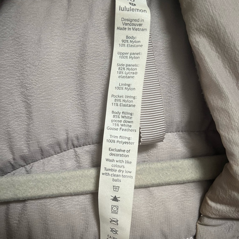 Lululemon Athletica Down For It All Vest - Picture 5 of 5
